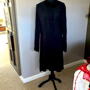 Long sleeve black ladies dress